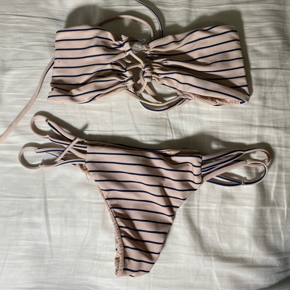 Acacia swim set
